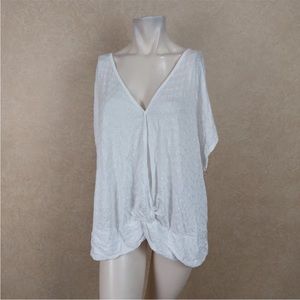 Inc twist hem eyelet top 1X